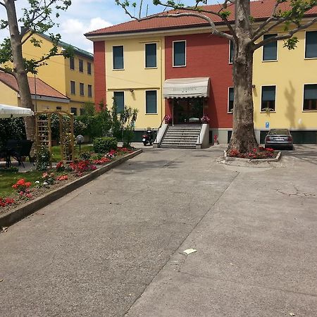Hotel Garden Milão Exterior foto